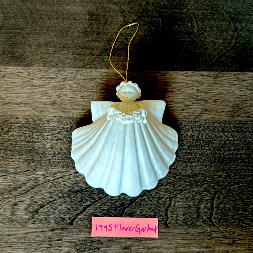 Margaret Furlong 1995 Porcelain “Flower Garland” Angel Christmas Ornament